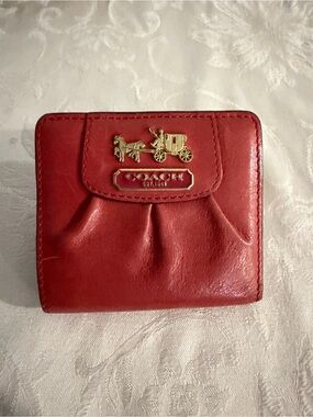 Coach Pink Leather Madison bifold Small Wallet